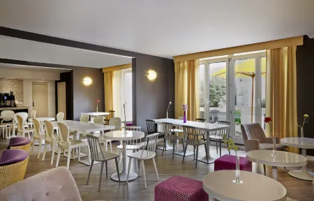 Citadines Kléber Strasbourg Отели рядом с достопримечательностью «Fontaine de Janus»