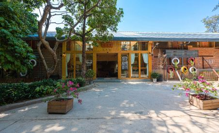 Leisure Sheephouse Homestay - Housity