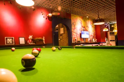 Dalian Tiantian International Hostel (Xian Road Xianggong Street Subway Station) โรงแรมใน