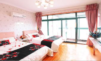 Qingdao Zhanqiao railway station theme sea view day rental