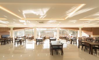 Lake Ocean Resort Sokcho - Housity