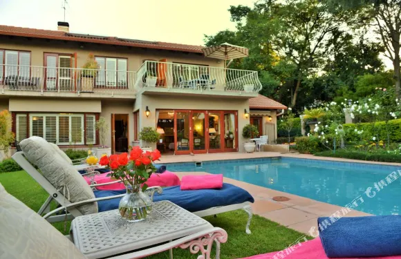 桑頓布穀華商酒店