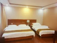 Xinhe Business Hotel Hotels in Yingjiang