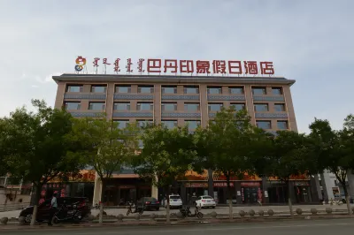 Badan Impression Holiday Hotel Hotels in Alxa Right Banner