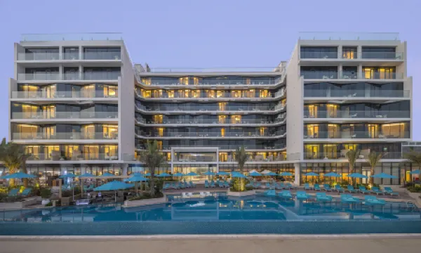 The Retreat Palm Dubai MGallery by Sofitel Отели рядом с достопримечательностью «Пальма Джумейра»