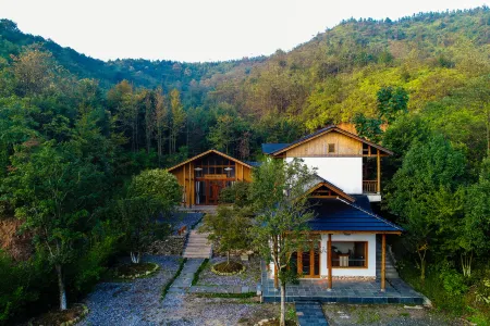 Liling Maple Valley Danfeng Hotel