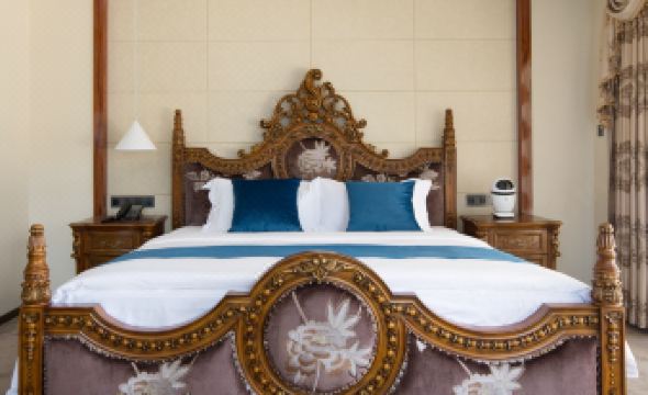 Runde Wetland Park Hotel