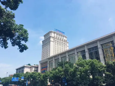 Wyndham Grand Plaza Royale Ningbo