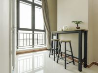 重庆美宅江景公寓 - 清奢北欧复式大床房