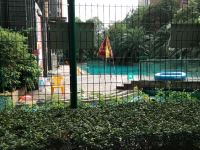 成都斯维登度假公寓(万年场地铁站观城) - 室外游泳池