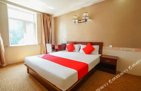 法庫宜客多賓館