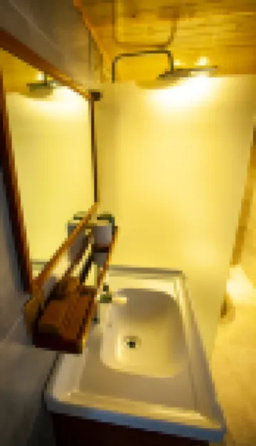 會澤盛夏光年精品客棧