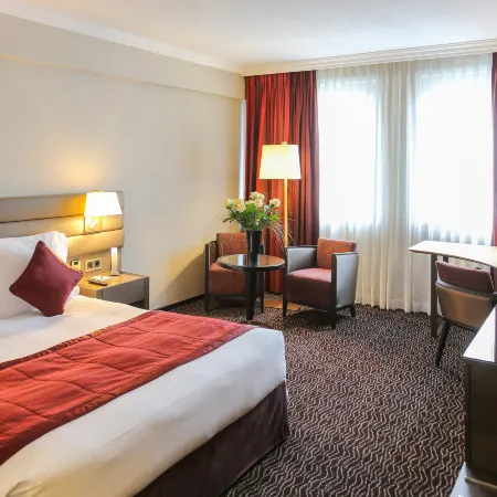 Le Royal Hotels & Resorts Luxembourg Отели рядом с достопримечательностью «Белэр»