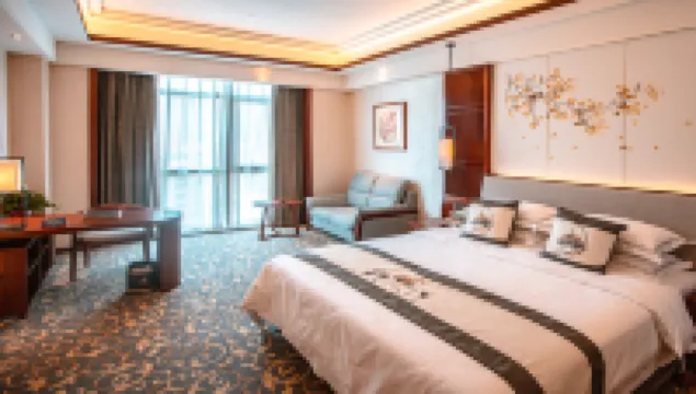 Binhu Peninsula Hotel Hotels in Kaizhou District