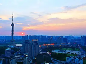 Zhuzhou Yannian Plaza Hotel