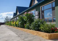 Anna Autumn Manor Hotel in zona Labudalin Station