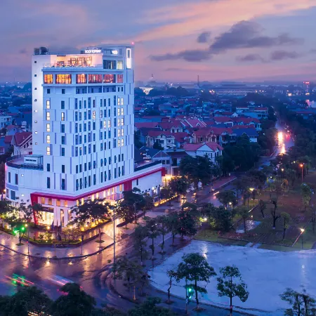 X2 Vibe Viet Tri Hotel