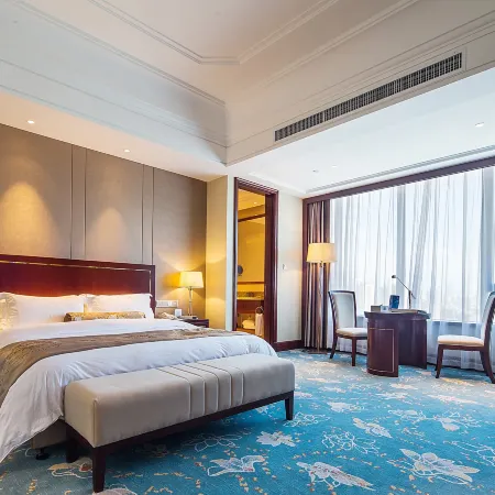 Wyndham Garden Wuxi Huishan