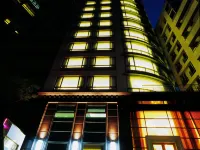 Lake Hotel Hotels in der Nähe von MRT-Bahnhof Dapinglin