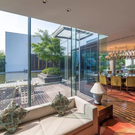 Citic Pacific Zhujiajiao Jin Jiang Hotel Отели рядом с достопримечательностью «Парк Ориентал-Лэнд»