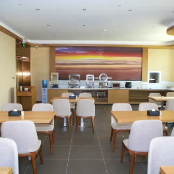 Yeste Hotel (Ningming Bus Terminal)