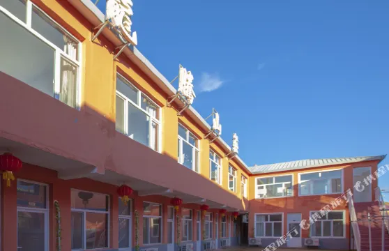 烏蘭布統龍騰山莊特色民宿（迎賓路分店）