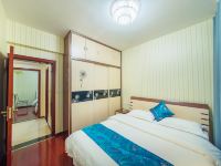 重庆梦露苑公寓 - 城景两室一厅三床房