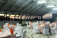 Grand Hatika Hotel Hotels in Parit