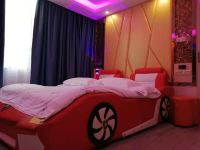 柳州和澄主题酒店 - 电动机械豪华大床房