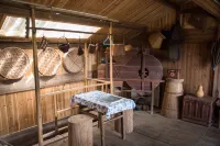 Xiuning Muli Hong Rhododendron Inn