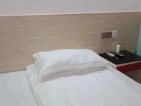 上海汇龙旅馆 - 标准大床房