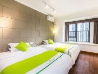 重庆椰岛酒店 - 阳光双床房