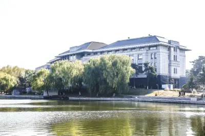 Ruyi Lake Hotel (Section A) Hôtels à proximité de la Gare de Tieling West