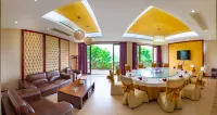Lvhu Bay Hotel Hotels in Huazhou