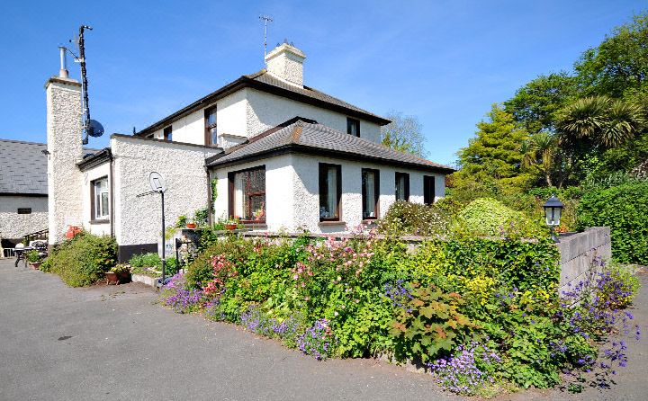 Woodview Farmhouse