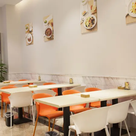 Rayfont Hotel & Apartment Chengdu