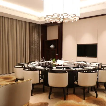 Wuyuan Xinbang Hotel (Wu Nvzhou Branch)