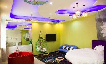 Fangcheng Roman Theme Hotel