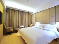 全季酒店(北京石景山万达西店) - 高级大床房A