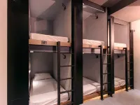 Kiwi Express Hotel (Taichung Station Branch II) Hotels in Taichung