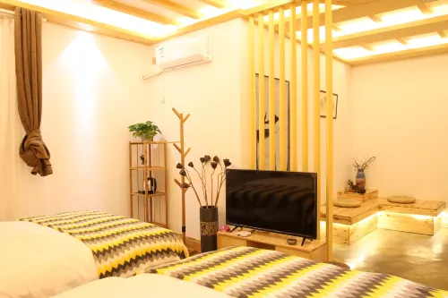 Hanlin Jiushe Inn (Jianshui Ancient City Zhujia Garden Store)