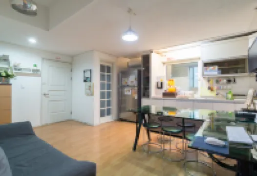 媽媽和爸爸弘大旅館