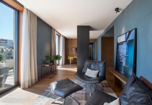 알마 바르셀로나 GL