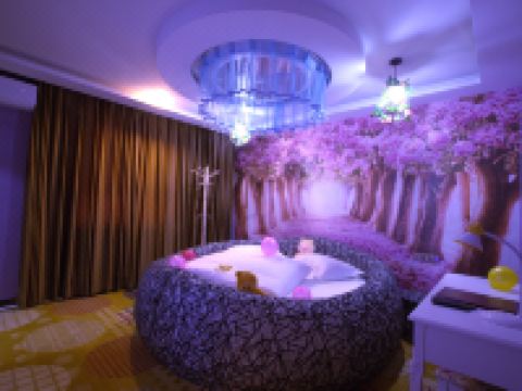 喀什慢主题酒店 - 梦入爱巢