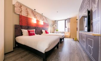 Ibis Hotel (Xi'an Jianzhang Road Fengdong New Area)