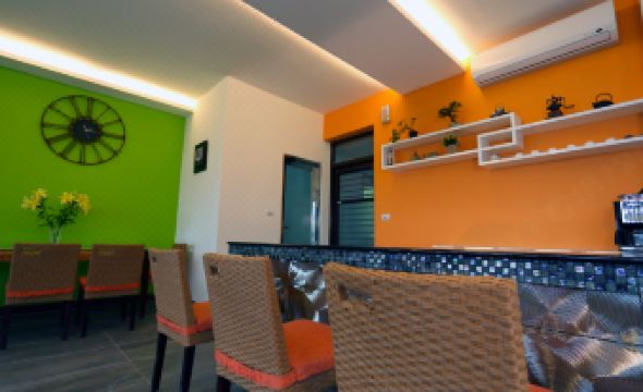 Sayan Four Seasons Bed and Breakfast