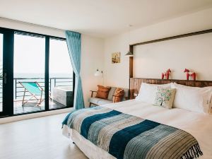 Chuanfanrock Haku Beach Days Inn