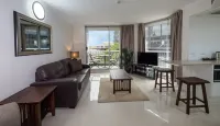 Abbey on Roma Hotel & Apartments