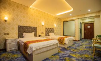 Fengcheng Liangchen Hotel