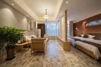 Mengwuyi Boutique Homestay (Wuyishan Scenic Area South Entrance Branch) - parkir